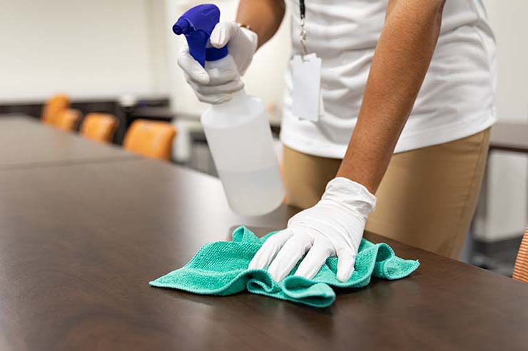 From weekly office cleaning to periodically scrubbing factory floors to sanitizing a medical room after every patient to one-time emergency services, CleanPower has the trained staff and equipment to do the job right.